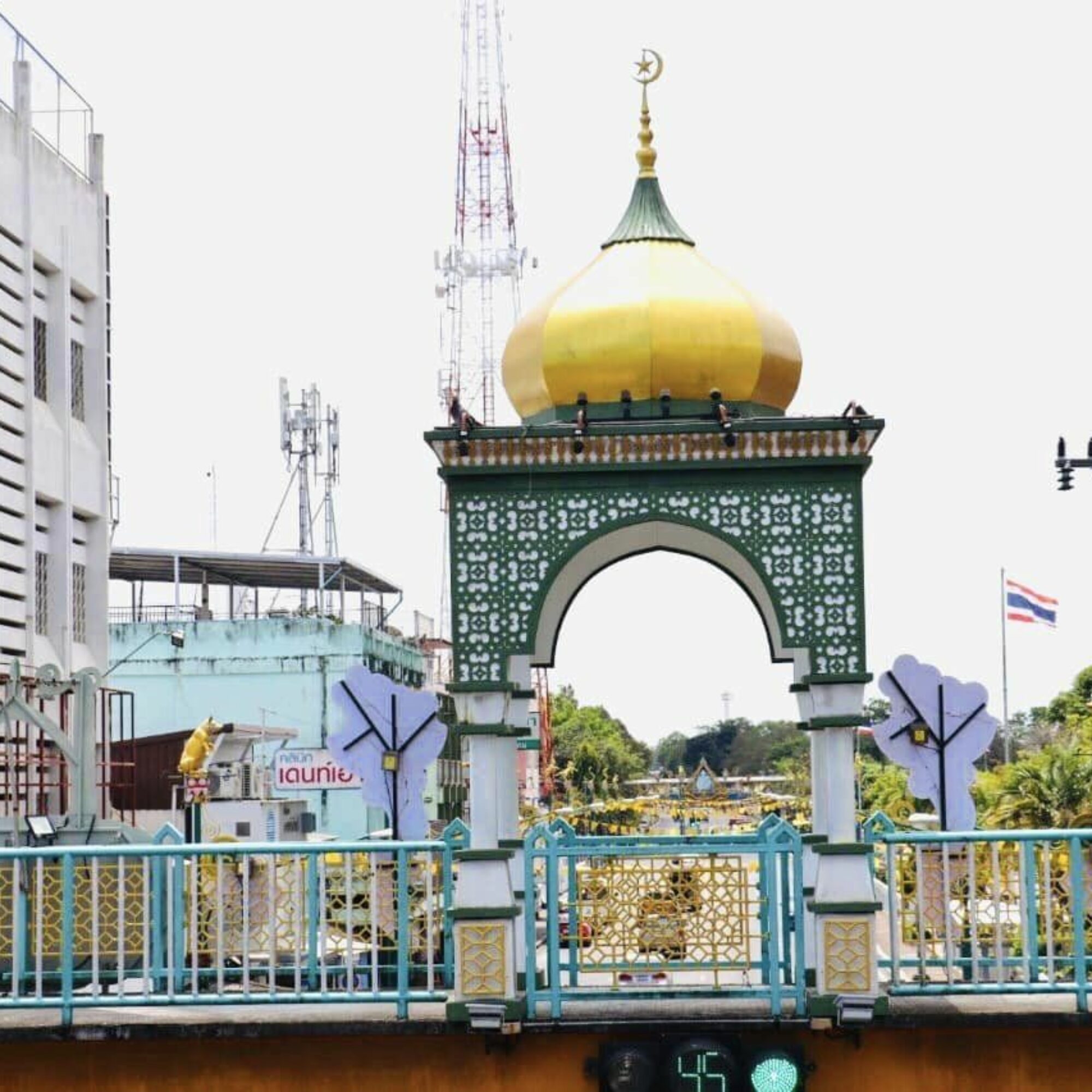 ตลาดแขก : ชุมชนพหุวัฒนธรรมไร้รอยต่อทางศาสนา