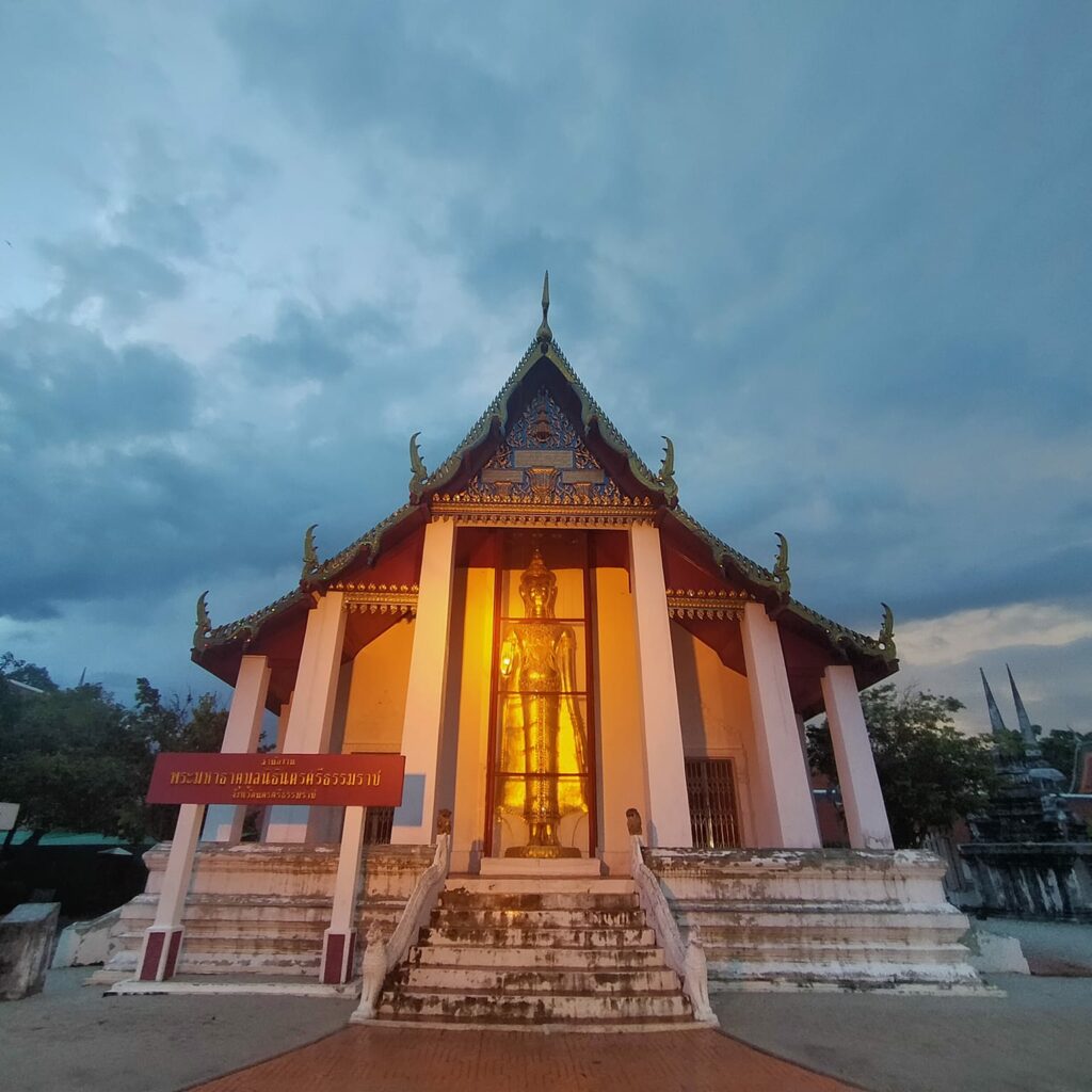 วิหารธรรมศาลา : พระวิหารสมัยอยุธยาที่ประดิษฐานพระพุทธรูปปางมารวิชัย