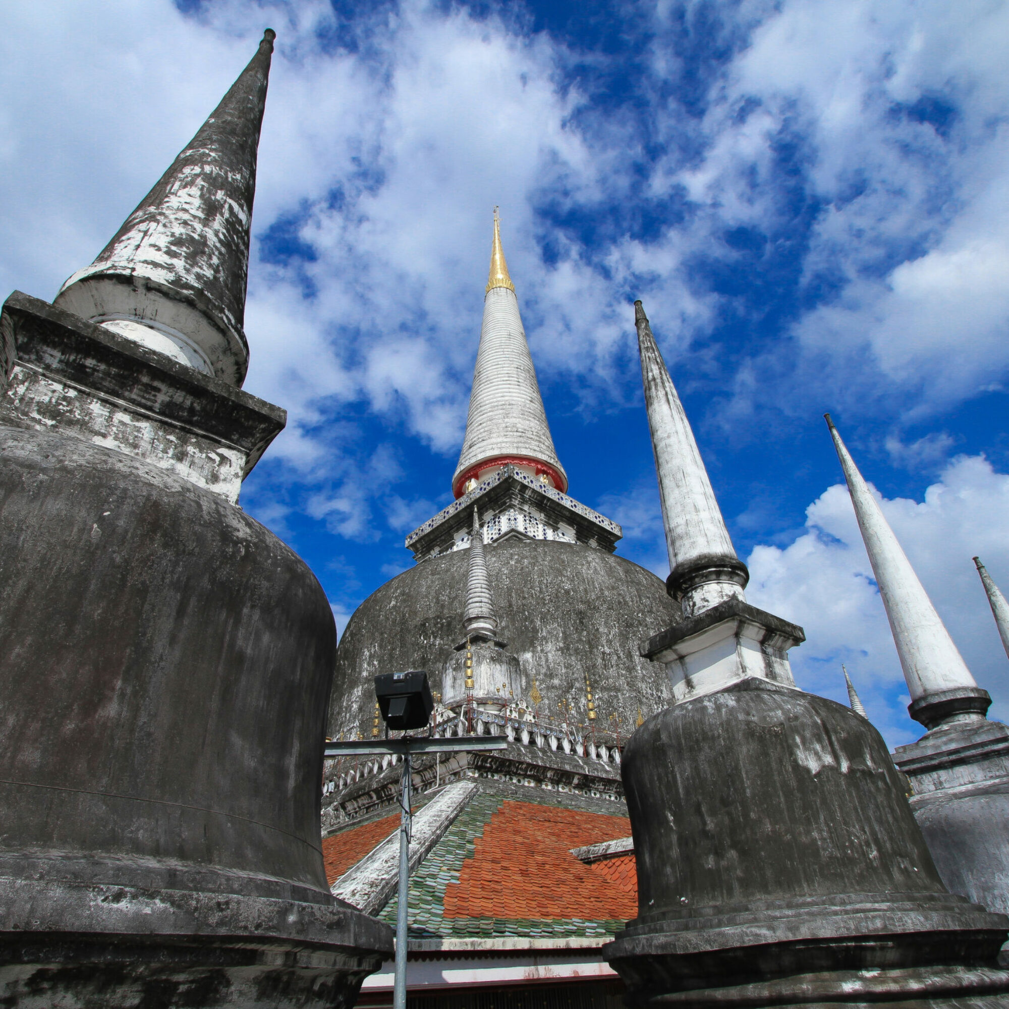 เจดีย์ราย รอบองค์พระบรมธาตุเจดีย์ : เจดีย์แห่งองค์พระมหาสาวก
