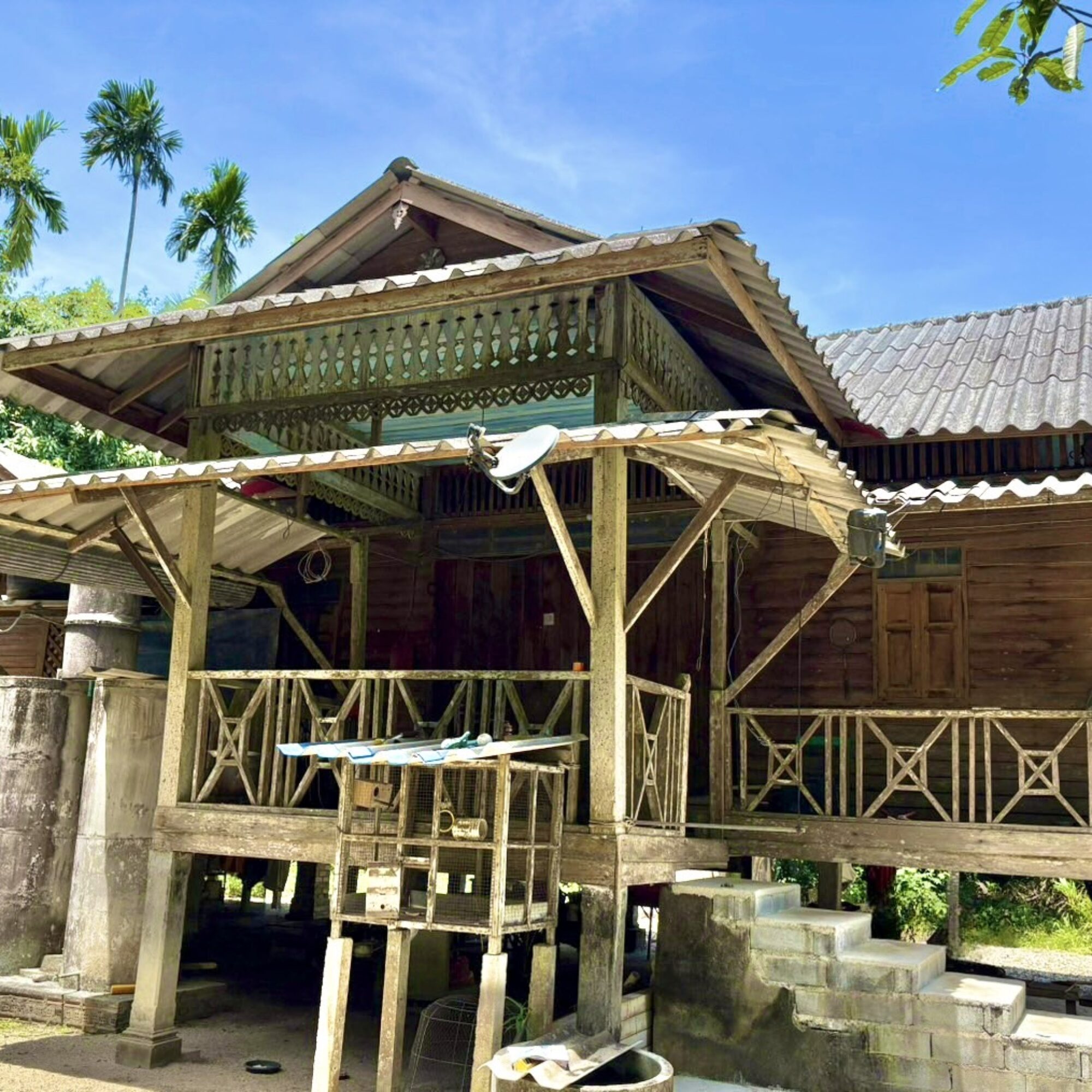 เริน ไม้ใต้ถุนสูง : สถาปัตยกรรมดั้งเดิมจากภูมิปัญญาของภาคใต้