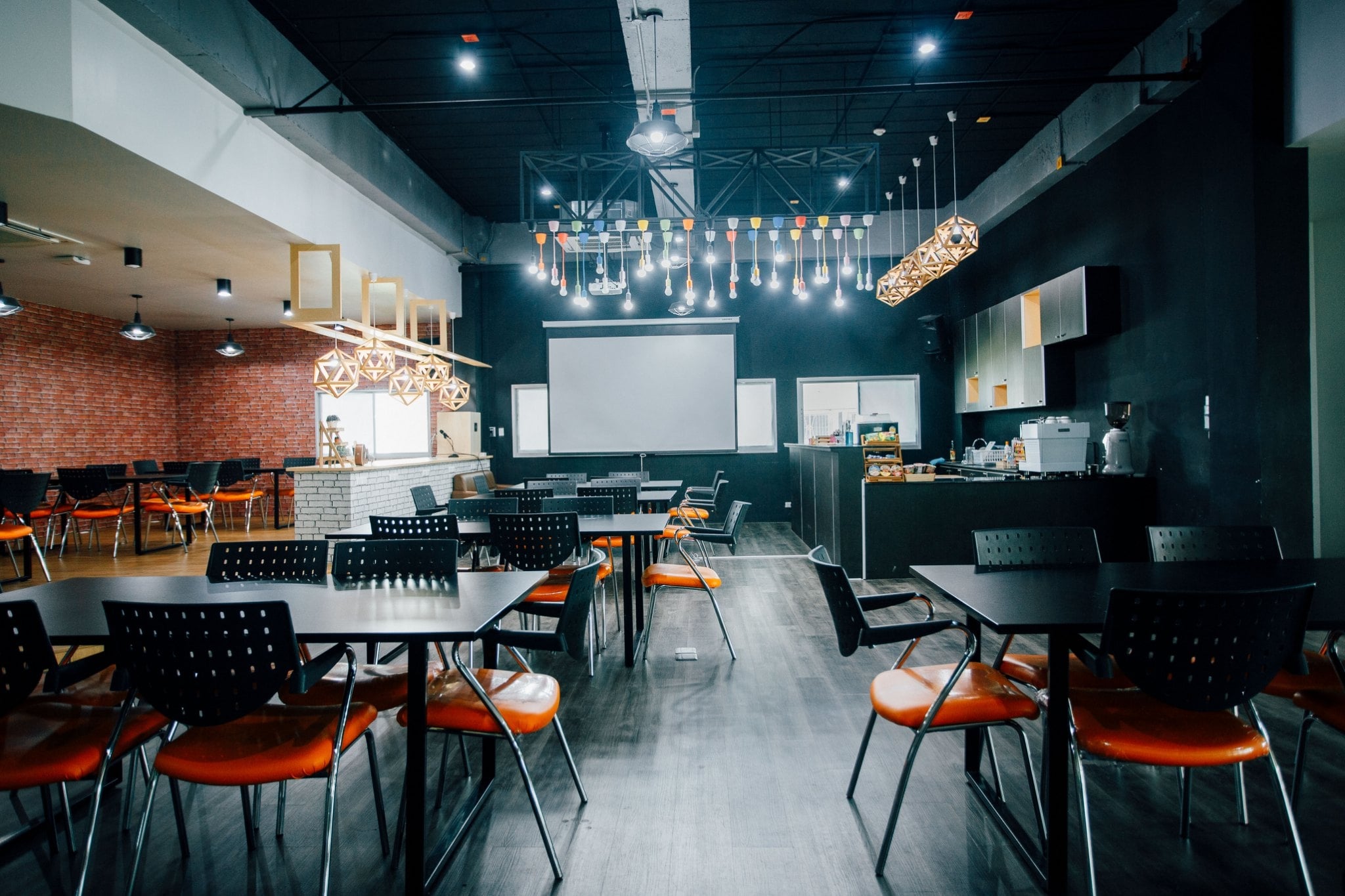 แหล่งชิม แหล่งช้อป