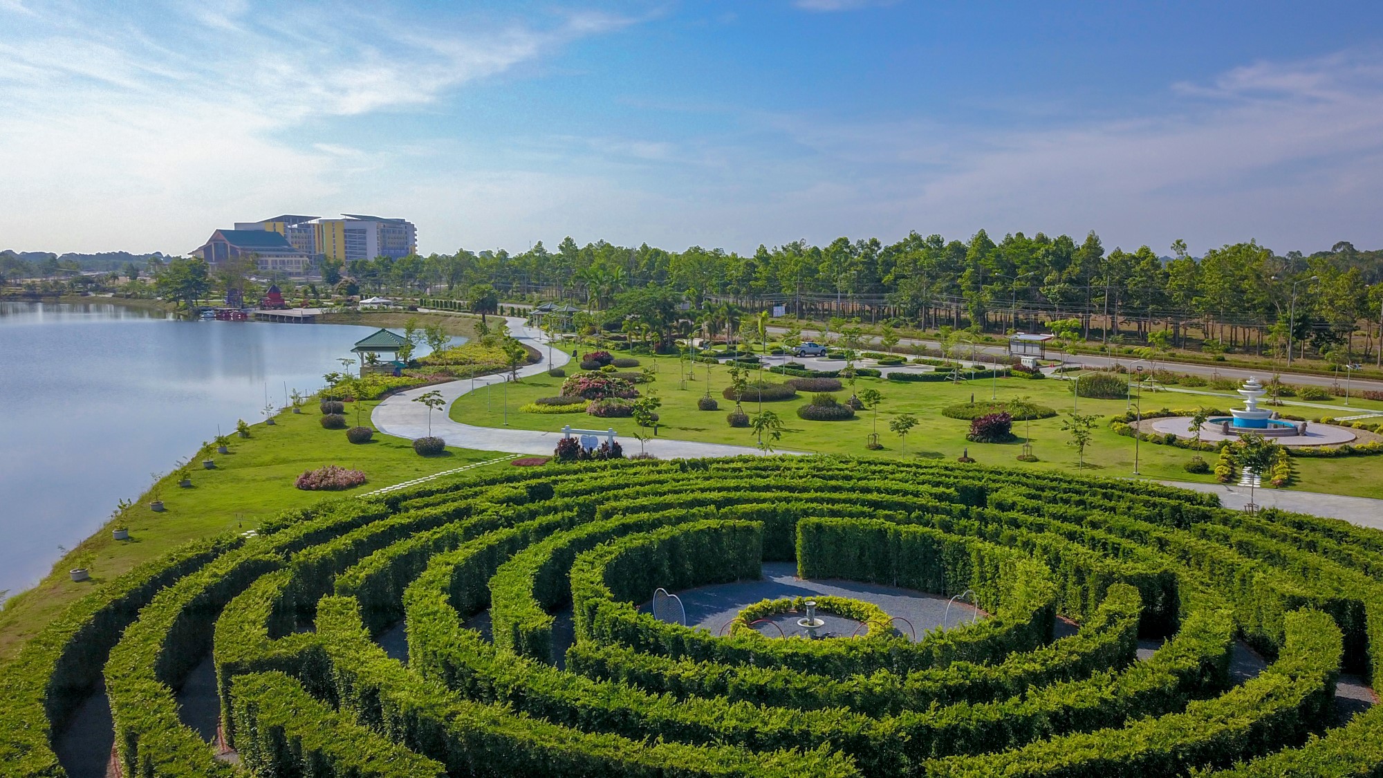 Read more about the article สวนวลัยลักษณ์ (Walailak Park)  จุดเช็คอินใน มวล.