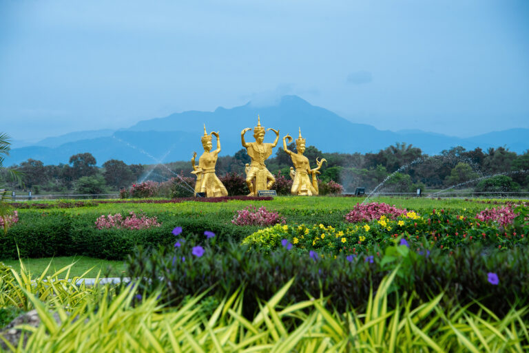 พรรณไม้ สวนวลัยลักษณ์โนรา