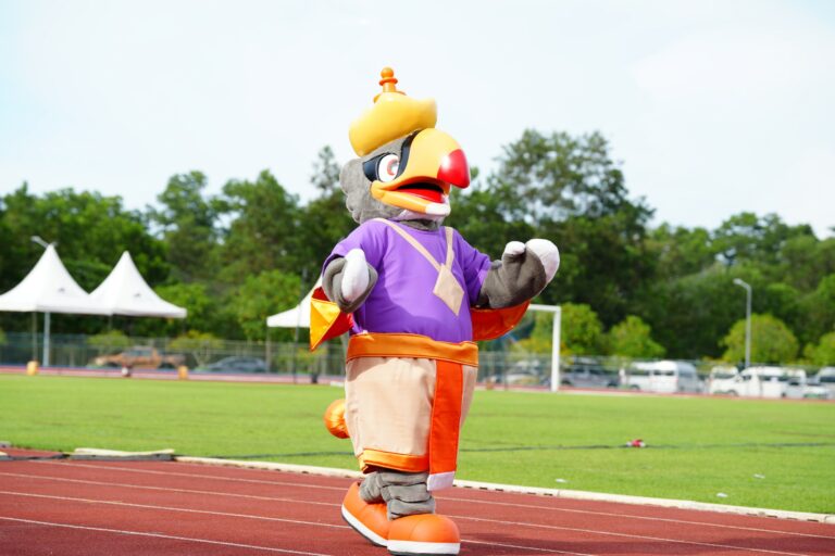 นกฮังmascot