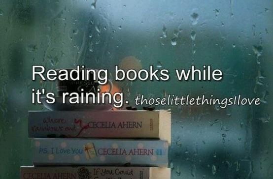 ชุ่มฉ่ำหัวใจ : 10 หนังสือสำหรับวันฝนพรำ