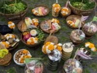 สารทเดือนสืบ