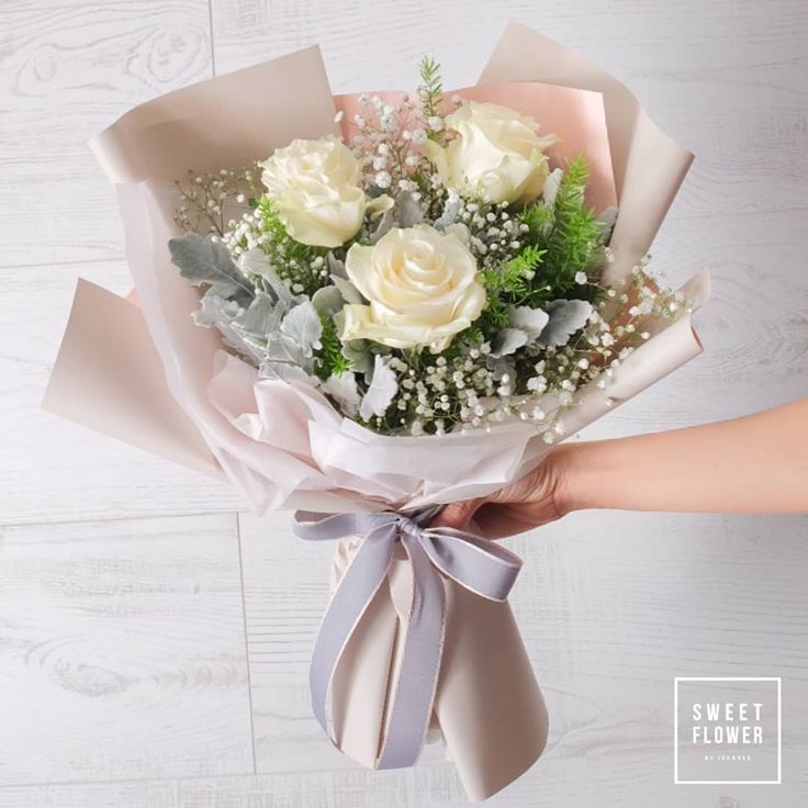 ช่อดอกไม้วันวาเลนไทน์