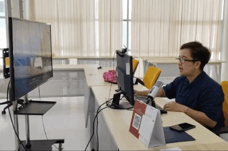 ศูนย์บรรณสารและสื่อการศึกษาจัดอบรมหลักสูตร "การสร้างแบบทดสอบเพื่อประเมินผลการเรียนการสอนออนไลน์ง่ายด้วย Socrative"