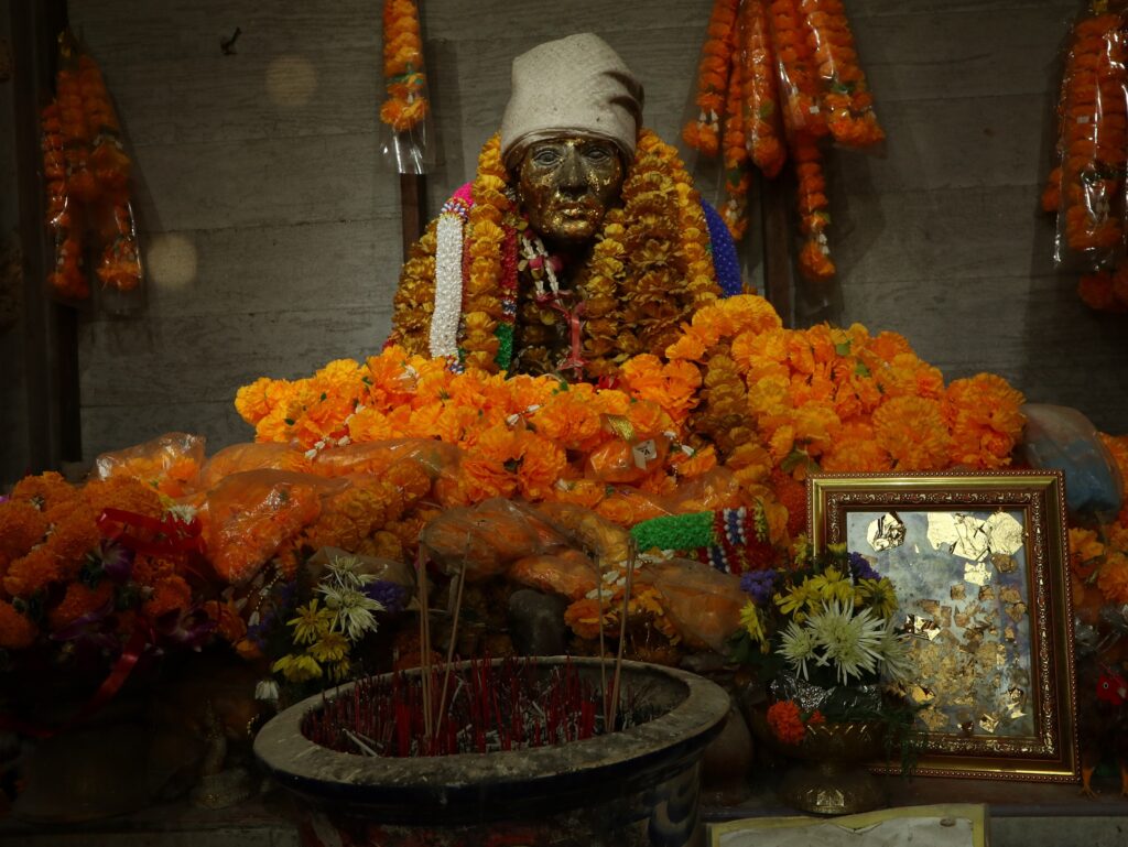 ทวดกลาย