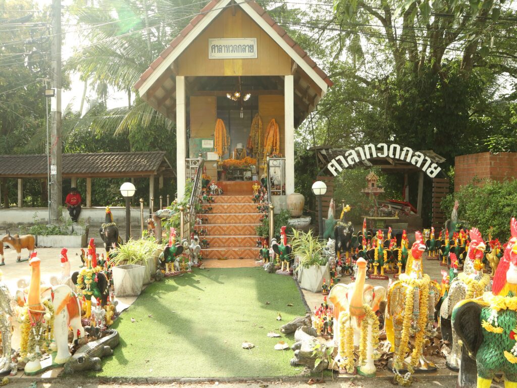 ทวดกลาย