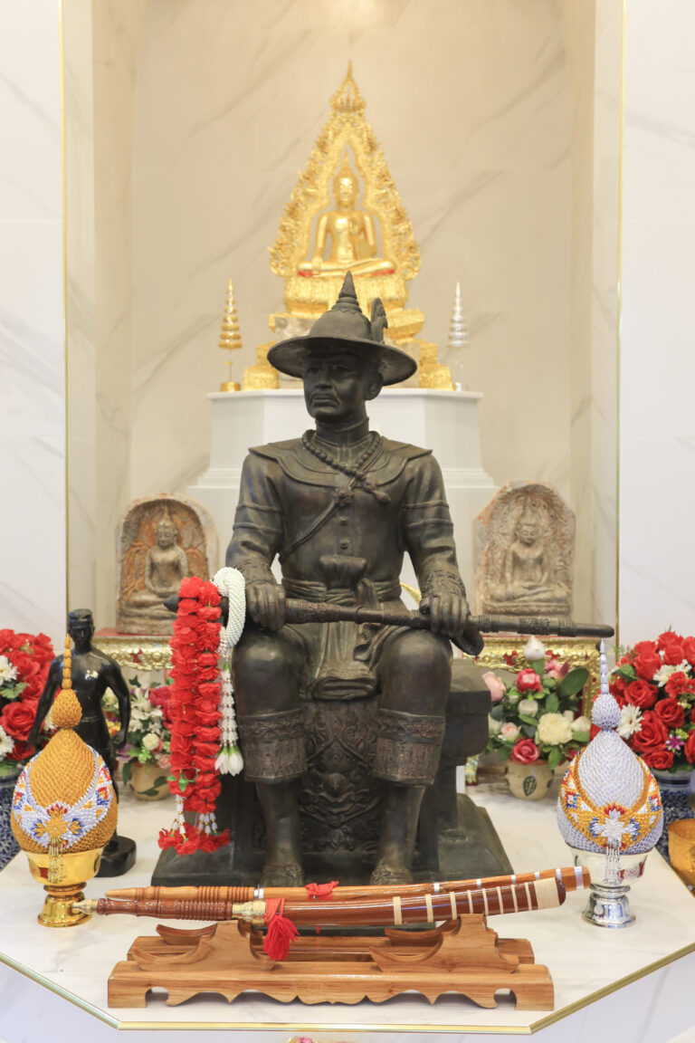 Read more about the article พระเจ้าตากสินกับวัดเขาขุนพนม