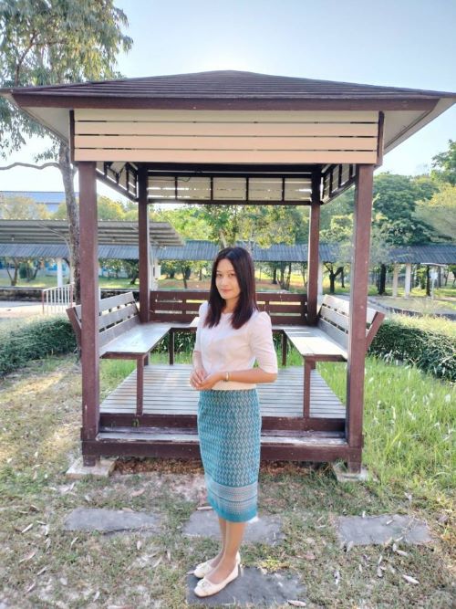 จริยา รัตนพันธุ์