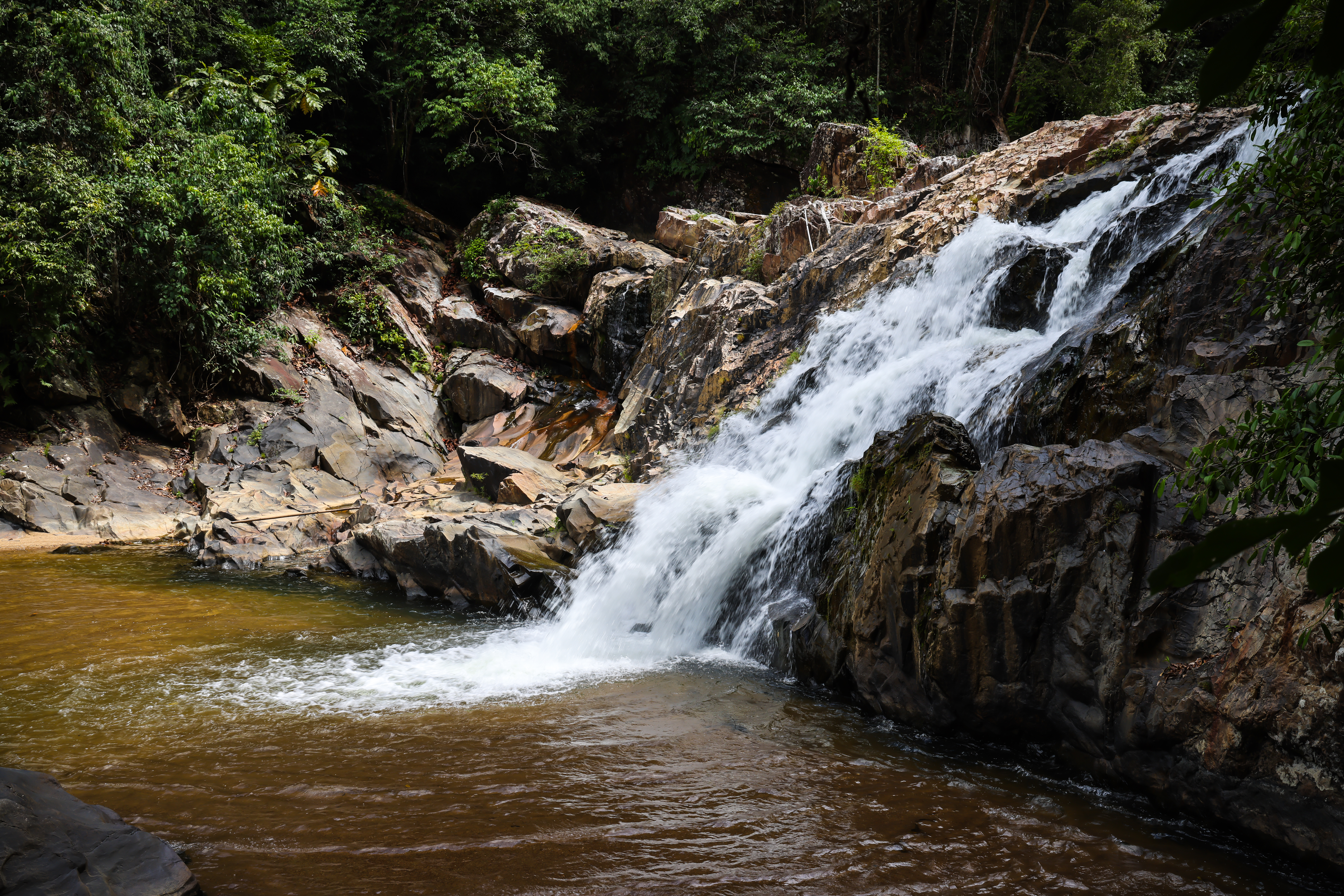 น้ำตกกรุงชิง