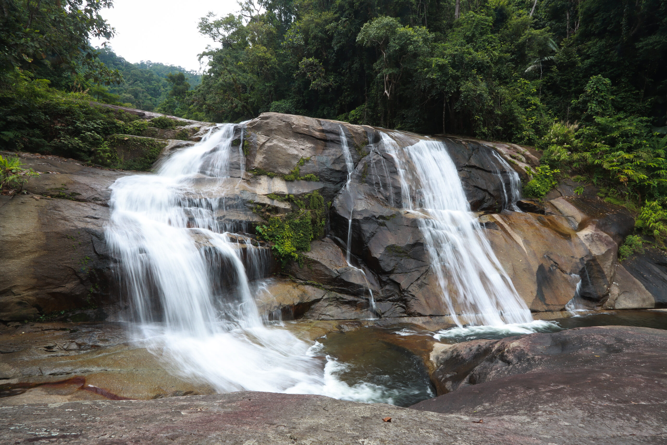 น้ำตกพรหมโลก