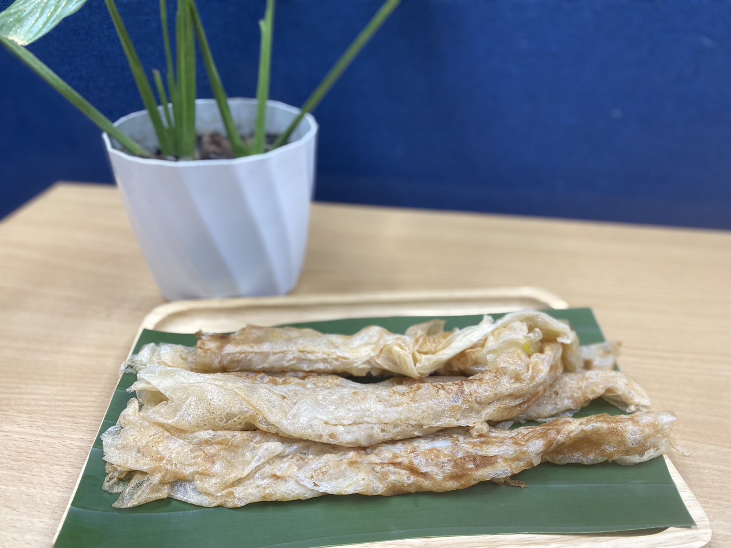 ขนมกรอก