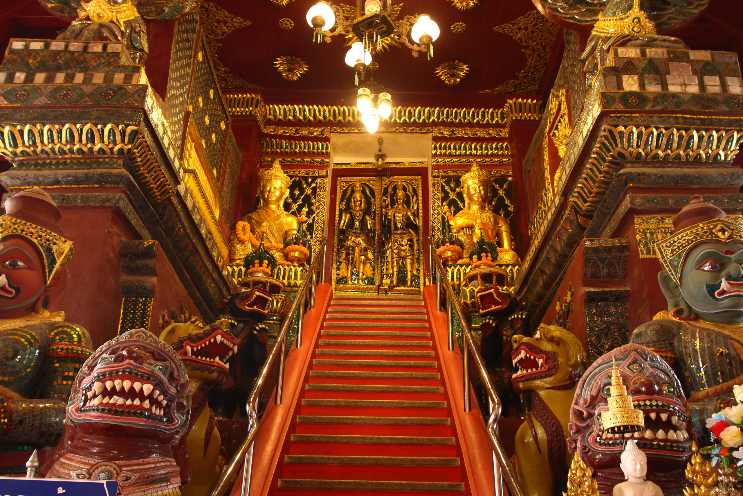 วิหารพระทรงม้า