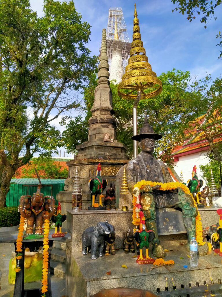 เจดีย์หกหว้า