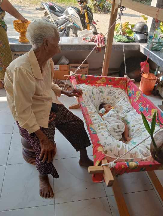 แม่ซื้อ