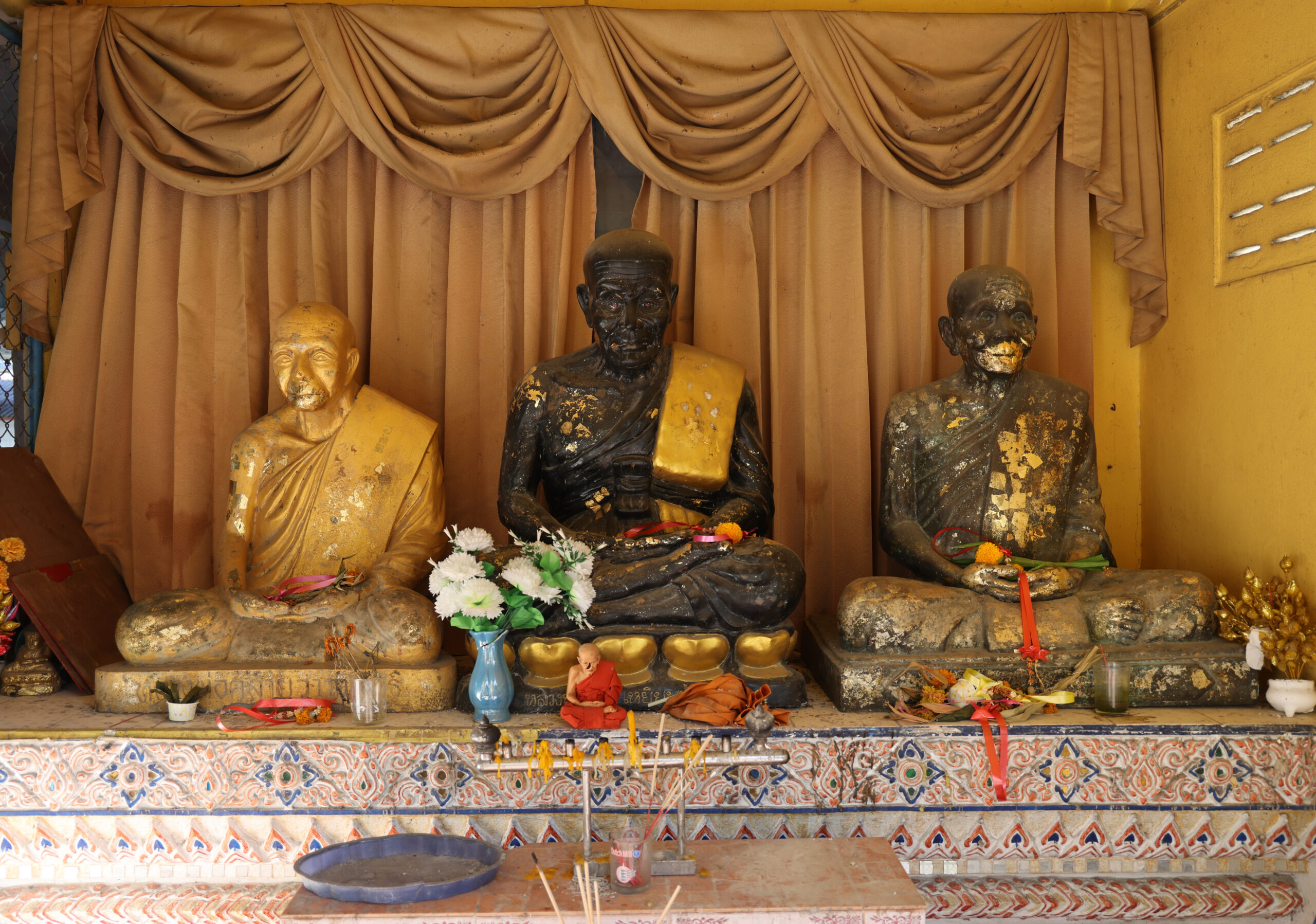 วัดโคกธาตุพ่อท่านคล้าย 