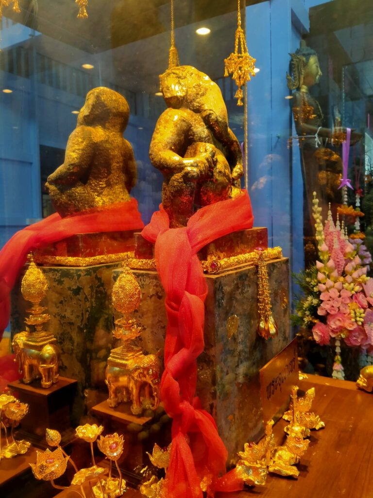 Read more about the article พระอุเชนทร์ พระพิฆเนศคู่บารมีของพ่อท่านคล้ายวาจาสิทธิ์