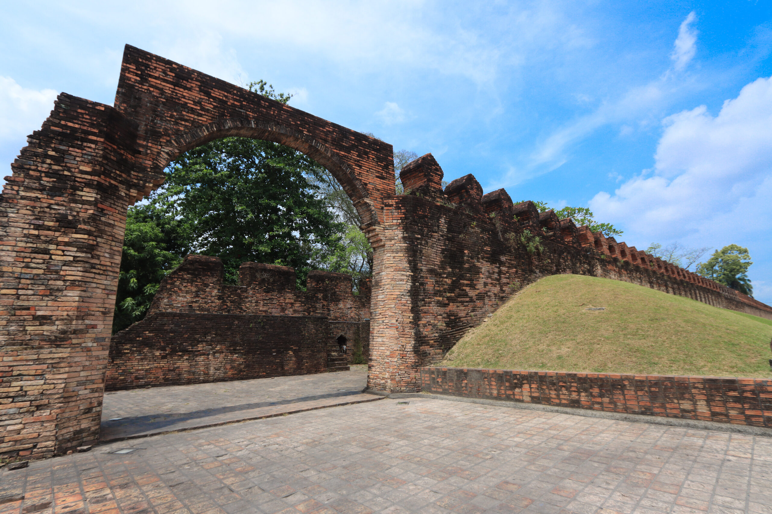 กำแพงเมืองนครศรีธรรมราช