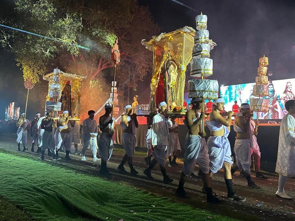 แห่นางดาน