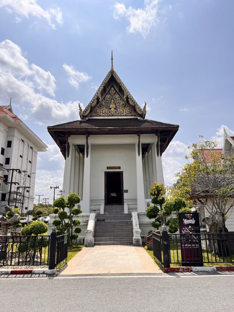 Read more about the article หอพระสิหิงค์ ศาลากลางจังหวัดนครศรีธรรมราช