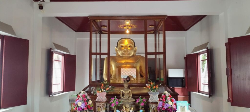 วิหารพระแอด