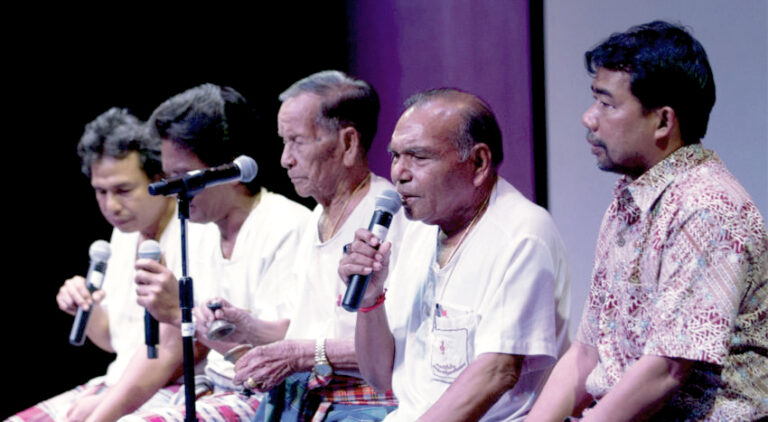 Read more about the article เพลงบอกเมืองนครศรีธรรมราช : การแสดงพื้นบ้านภาคใต้ที่สืบเนื่องมาแต่โบราณ