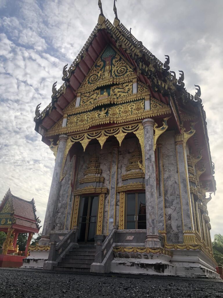 วัดขนาน