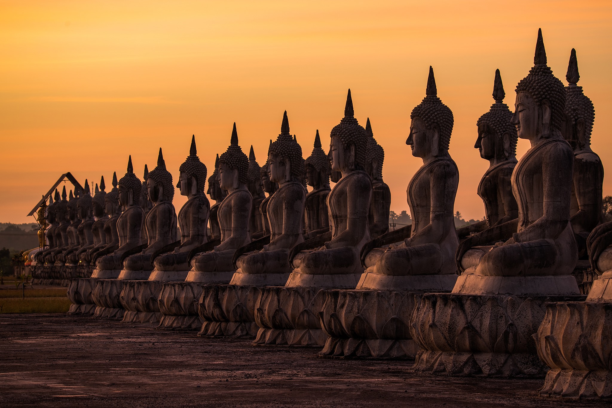 วัดนิรนาม