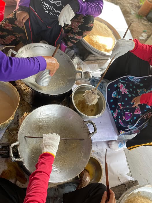 ทอดขนม ลาวัดเท