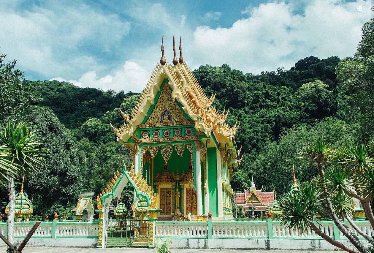 วัดถ้ำเขาแดง