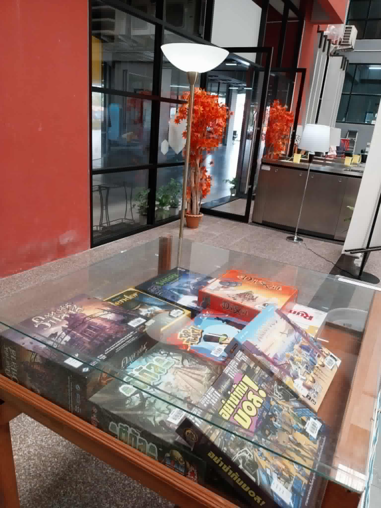 ศูนย์บรรณสารฯ บริการบอร์ดเกมส์ ที่ห้องสมุดชั่วคราว