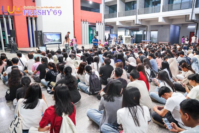 กิจกรรมต้อนรับนักศึกษาใหม่ “ช่อประดู่ที่ 29” ในกิจกรรม How to live @ WU "ฐานเรียนรู้สู่บรรณสารฯ"